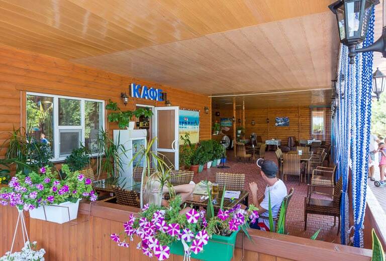 mercury-cafe-5