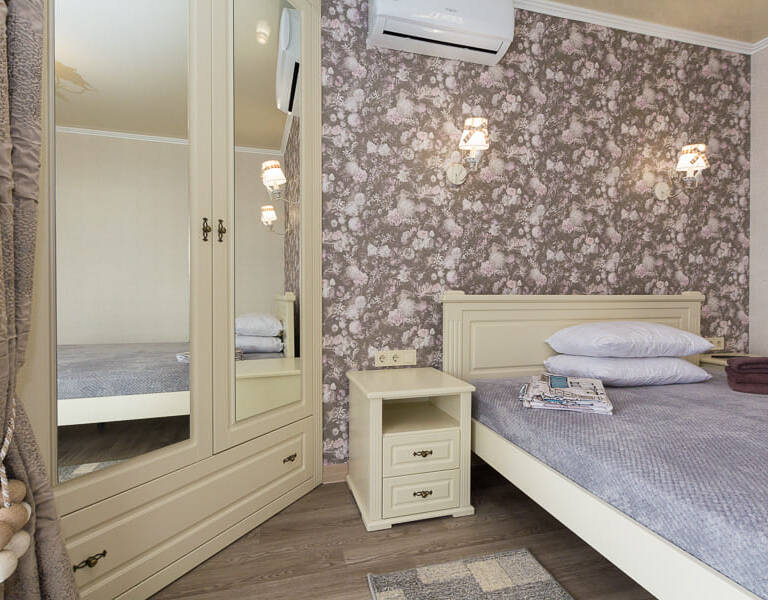 room17